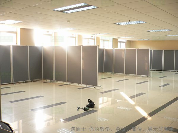 訂做圖書館展板學(xué)?；顒?dòng)屏風(fēng)折疊展板雙面活動(dòng)宣傳板